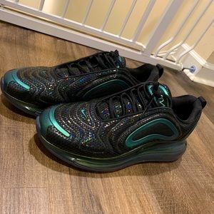 Brand New Nike Air Max 720, Size 13